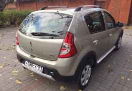 Renault Sandero Stepway, 2014