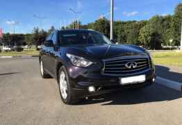 Infiniti FX37, 2011