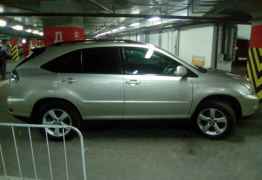 Lexus RX, 2005