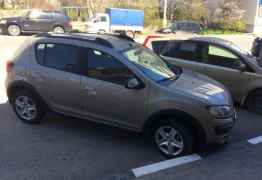 Renault Sandero Stepway, 2015