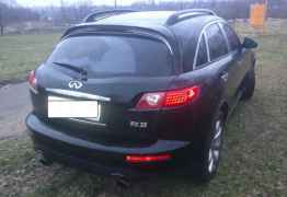 Infiniti FX35, 2005