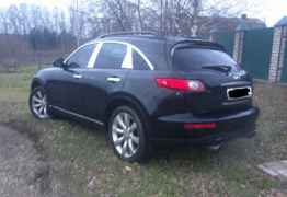 Infiniti FX35, 2005