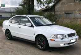 Volvo S40, 2004