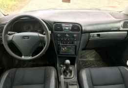 Volvo S40, 2004