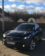 Infiniti FX37, 2012