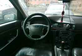 Volvo S80, 2001