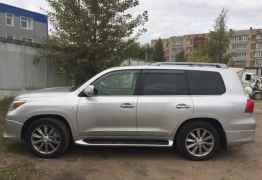 Lexus LX, 2010