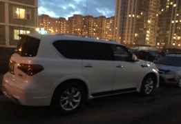 Infiniti QX56, 2011