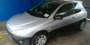 Peugeot 206, 2002