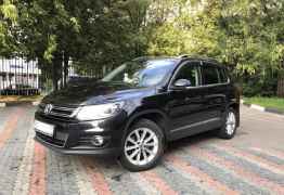 Volkswagen Tiguan, 2012