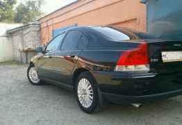 Volvo S60, 2005