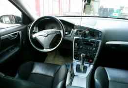 Volvo S60, 2005