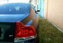 Volvo S60, 2005