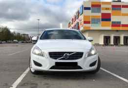 Volvo S60, 2013