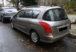 Peugeot 308, 2011