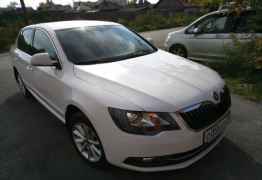 Skoda Superb, 2013