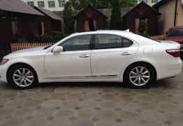 Lexus LS, 2006