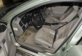 Volvo S60, 2005