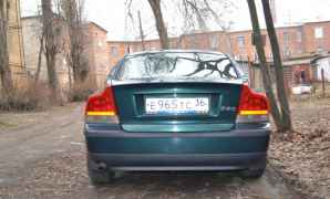 Volvo S60, 2001