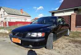 Volvo S60, 2002