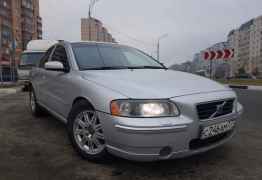 Volvo S60, 2005