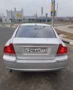 Volvo S60, 2005