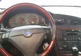 Volvo S60, 2005