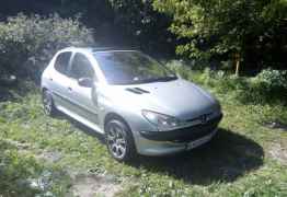 Peugeot 206, 2002