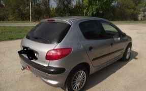 Peugeot 206, 2002