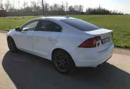 Volvo S60, 2014