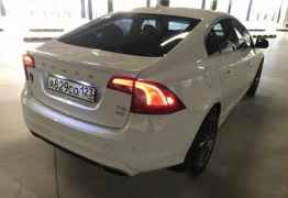 Volvo S60, 2014