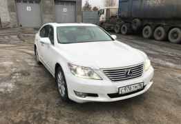 Lexus LS, 2011