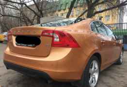 Volvo S60, 2011