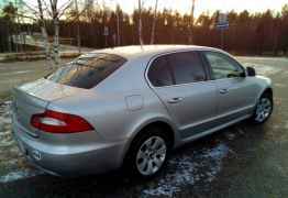 Skoda Superb, 2011