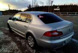 Skoda Superb, 2011