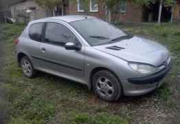 Peugeot 206, 2000