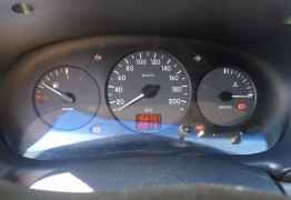 Renault Clio, 2002 Renault Clio, 2002