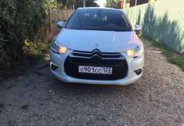 Citroen DS4, 2012