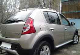 Renault Sandero Stepway, 2012