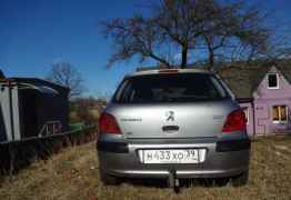 Peugeot 307, 2001