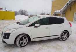 Peugeot 3008, 2011