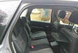 Renault Grand Scenic, 2004