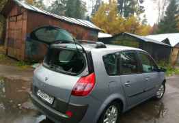 Renault Grand Scenic, 2004