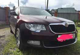 Skoda Superb, 2012