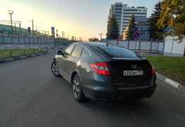 Honda Crosstour, 2011