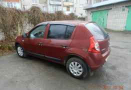 Renault Sandero, 2012