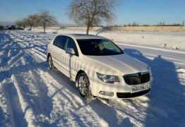 Skoda Superb, 2011