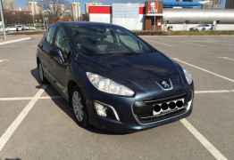 Peugeot 308, 2011