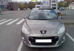 Peugeot 308, 2011