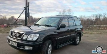 Лексус LX, 2000 года